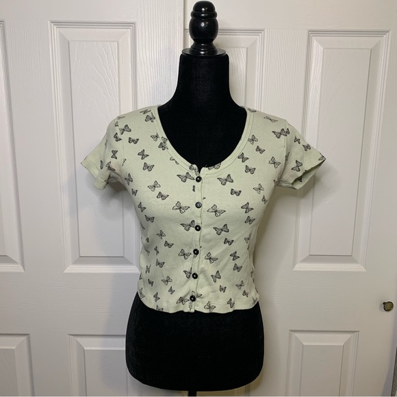 Urban Nation Tops - Y2K Urban Nation Light Green Butterfly Button Crop Top